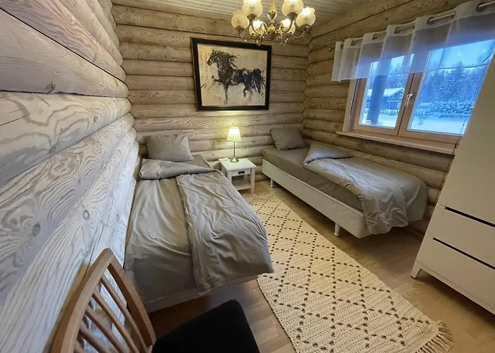 Uuekadaka Vila Pohja