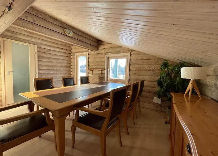 Vila Uuekadaka Pohja